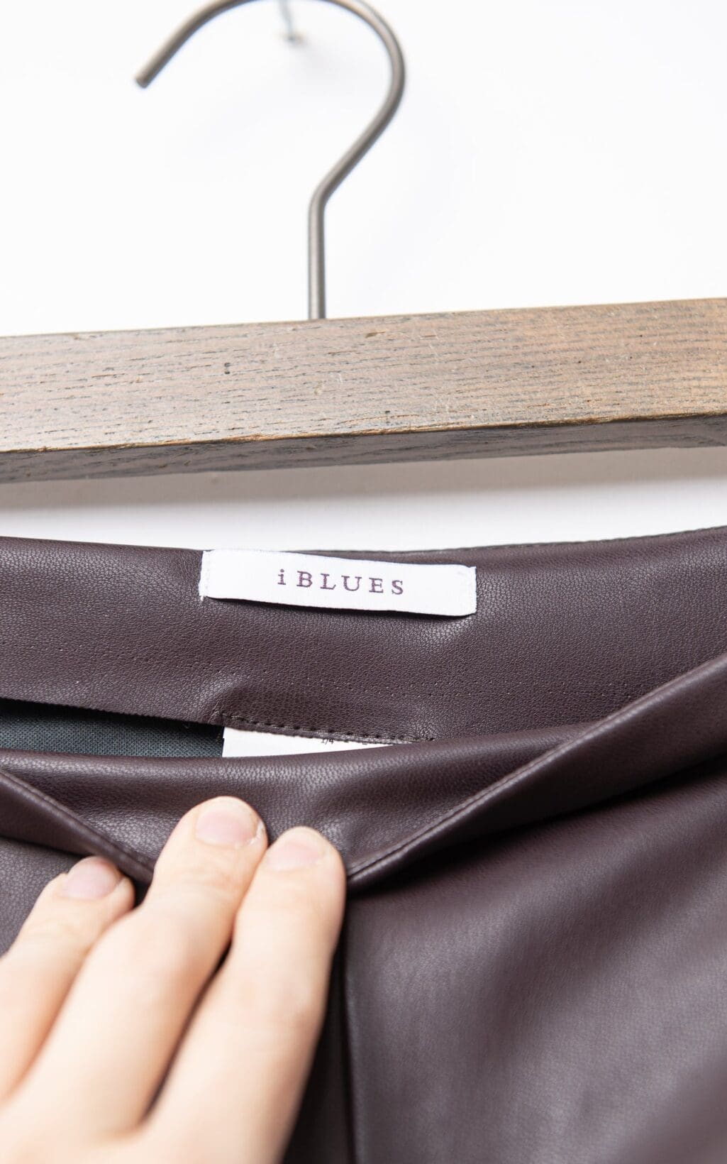 iBlues Kunstlederhose - Gr. M