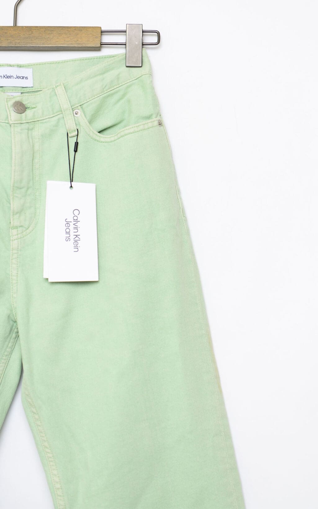 Calvin Klein Mom Jeans High Rise - W26