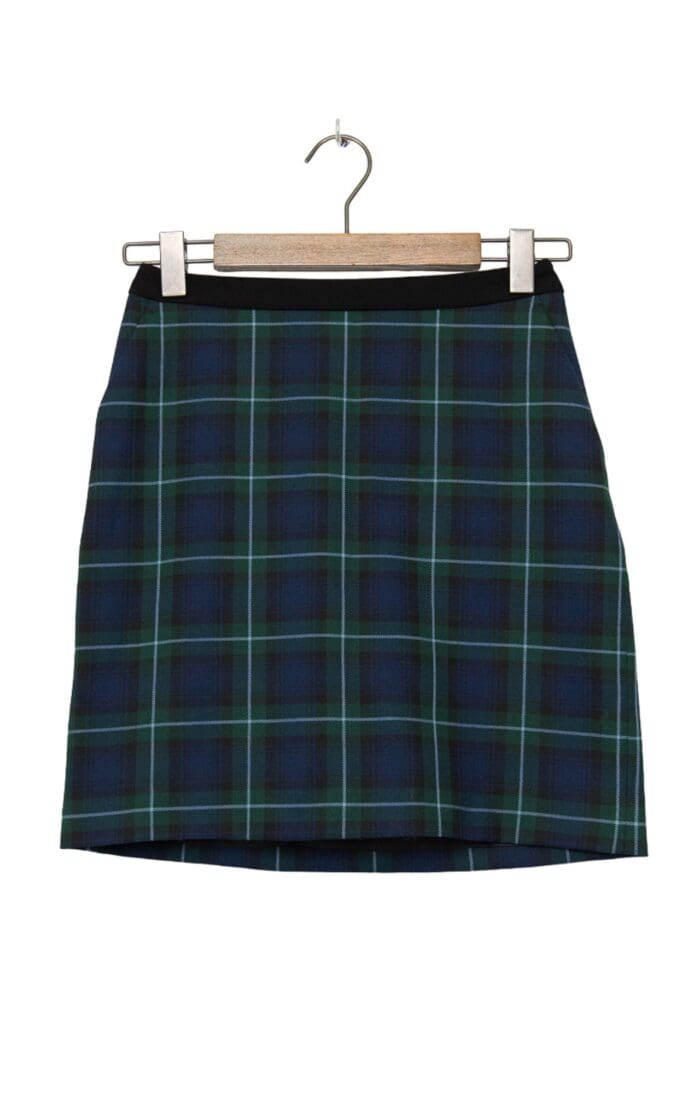 Claudie Pierlot Rock kariert – Stilvoller Minirock im klassischen Tartan-Muster in Blau und Grün. Hochwertiger Stoff, zeitloses Design und perfekter Sitz für elegante und lässige Outfits. Claudie Pierlot Rock für modebewusste Frauen.