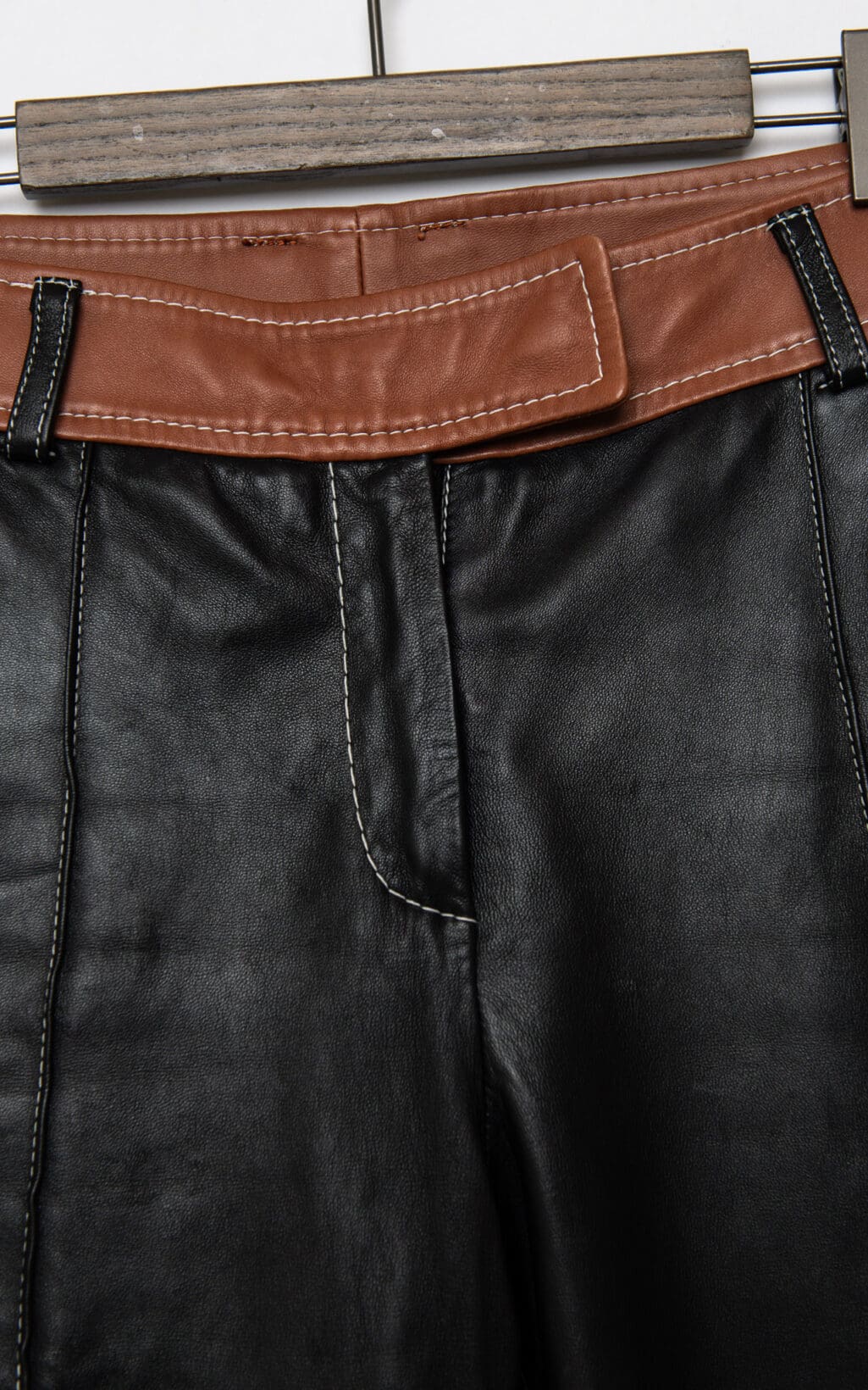 Stand Studio Lederhosen - Gr. 36