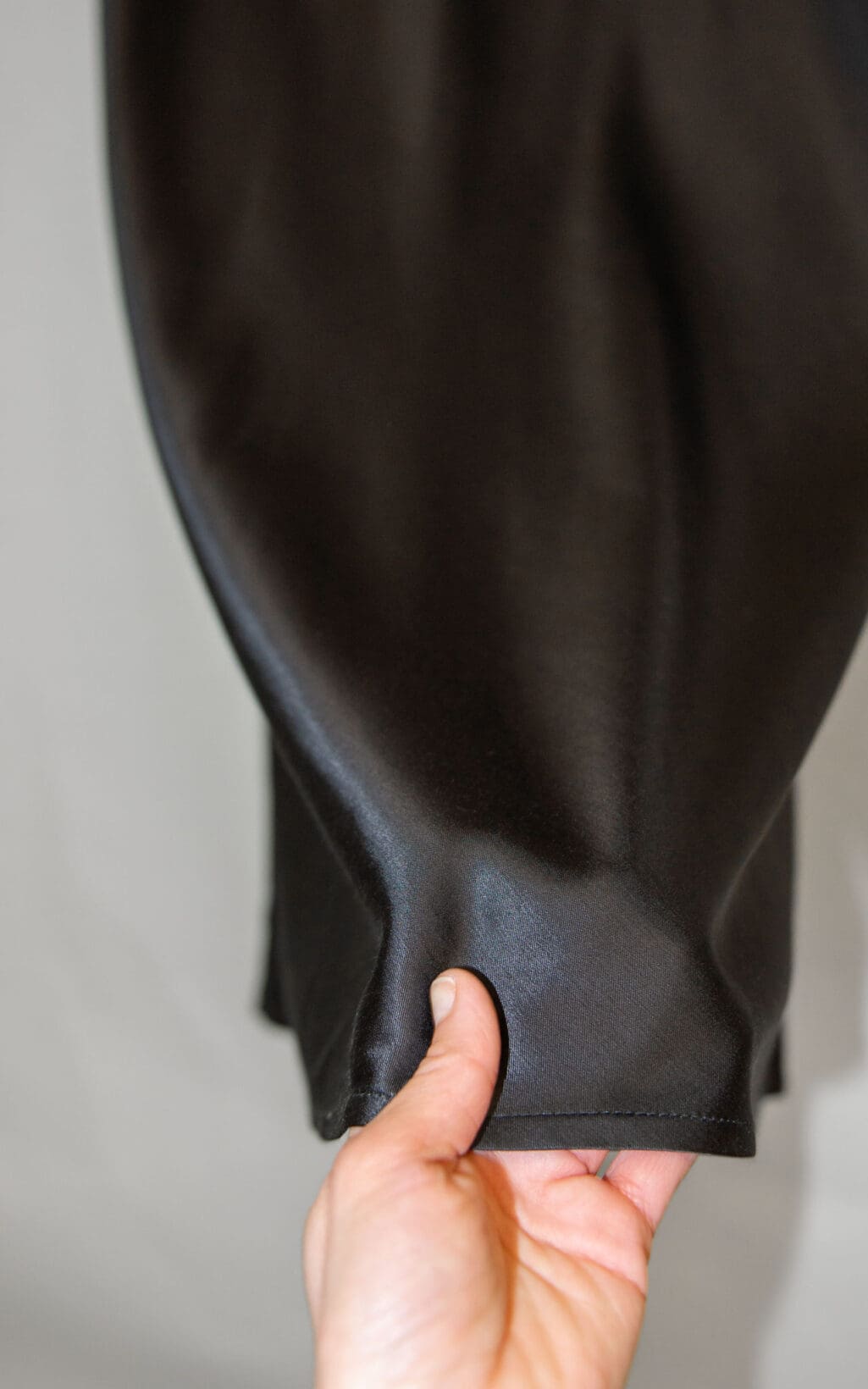 Closed Satin Maxi-Rock - Gr. S