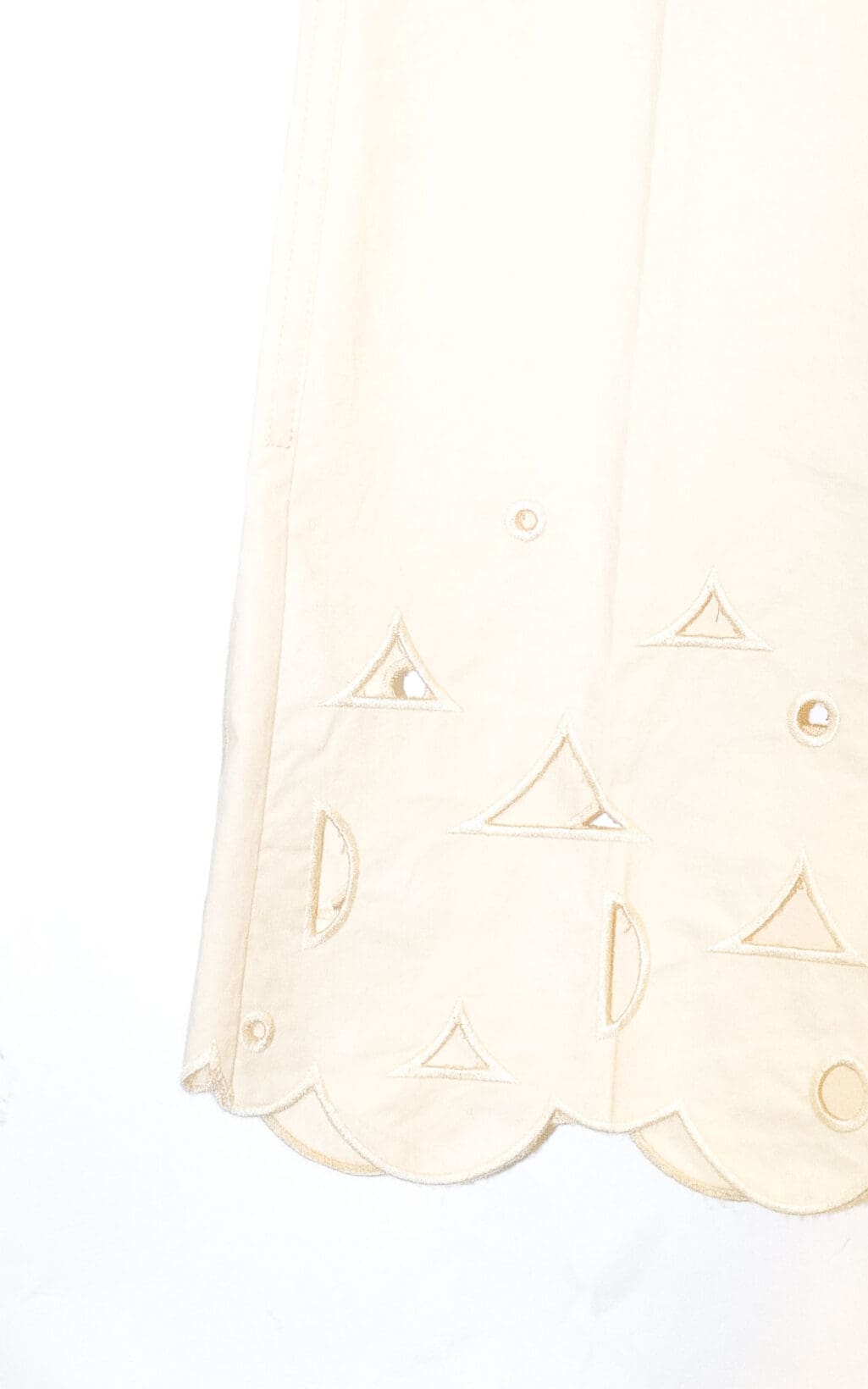 Nanushka Hose mit Stickerei - Gr. 36