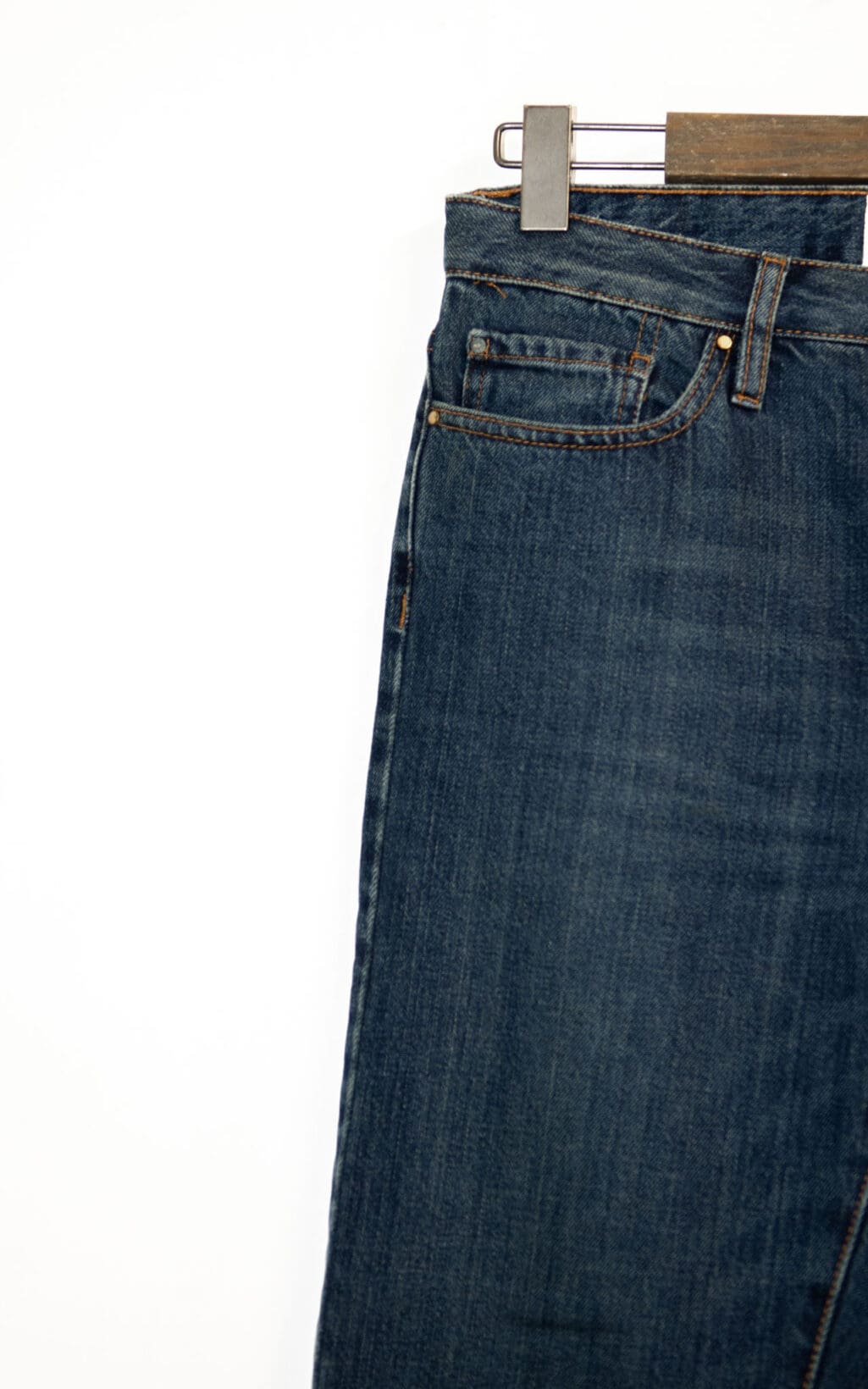 S&eacute;zane Secondhand-Jeans &ndash; klassische blaue Denim-Jeans mit geradem Schnitt, hochwertige Verarbeitung und zeitloses Design.