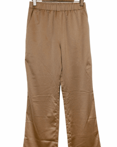 Beigefarbene Satin-Hose von Max Mara Leisure, locker geschnitten mit elastischem Bund, Secondhand Mode.