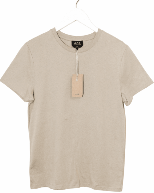apc shirt secondseason beige-8-Photoroom_11zon Schlichtes A.P.C. Shirt in Beige, neu mit Etikett. Ein zeitloses Secondhand Designerstück, das durch seine hochwertige Verarbeitung und den minimalistischen Stil vielseitig kombinierbar ist.