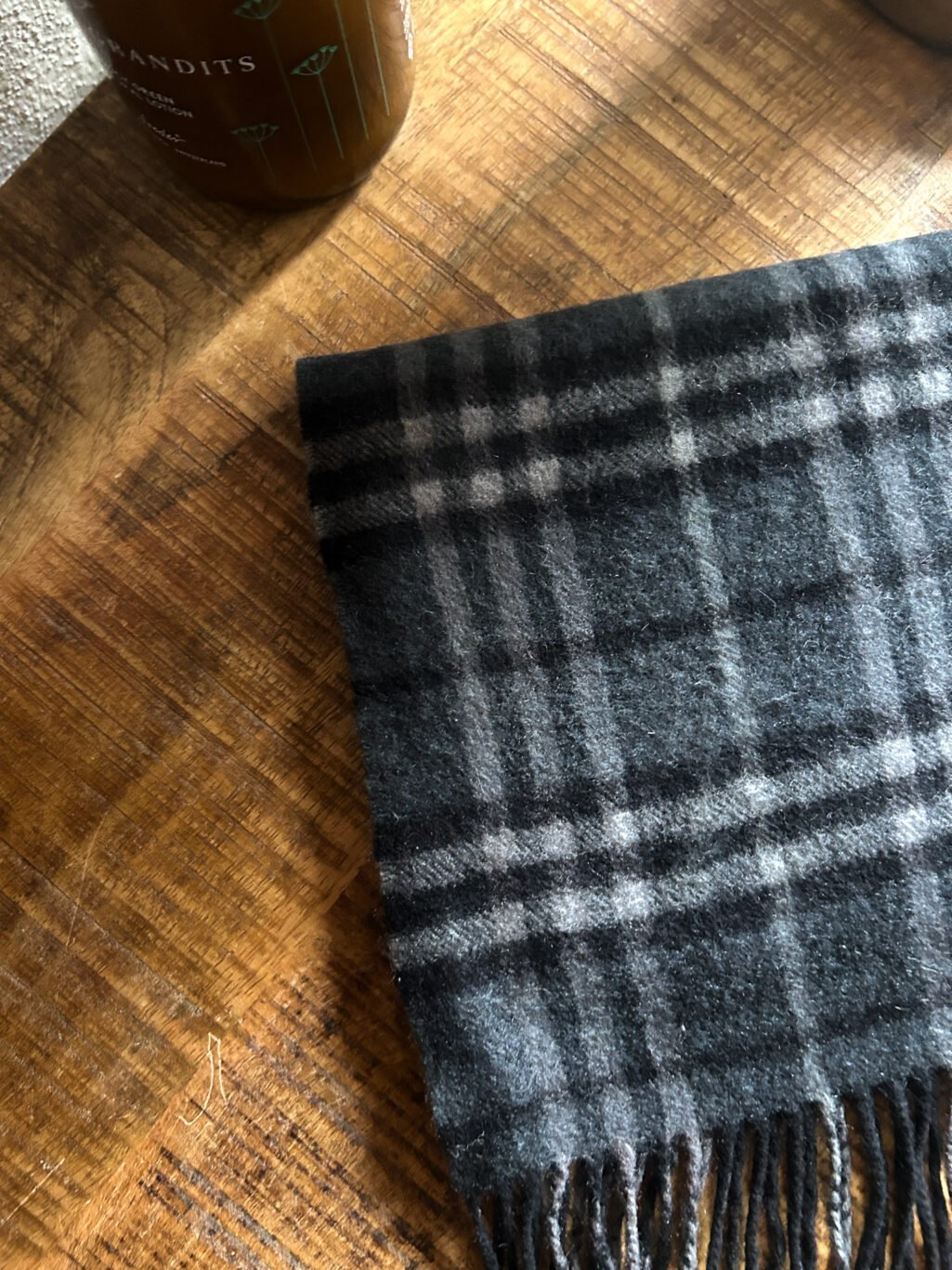 Burberry 100% Cashmere Schal