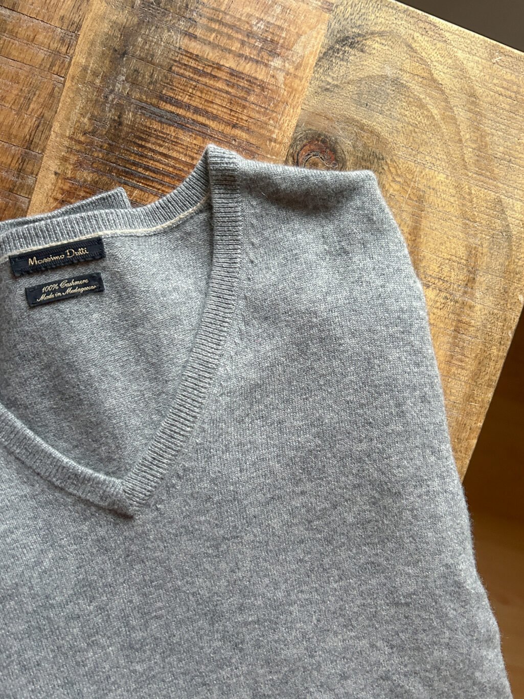 Massimo Dutti Secondhand Cashmere-Pullover aus 100% Cashmere in Grau f&uuml;r Herren