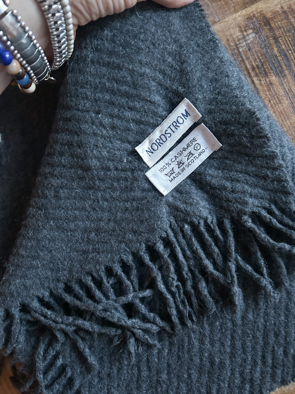 Nordstrom 100% Cashmere Schal Grau