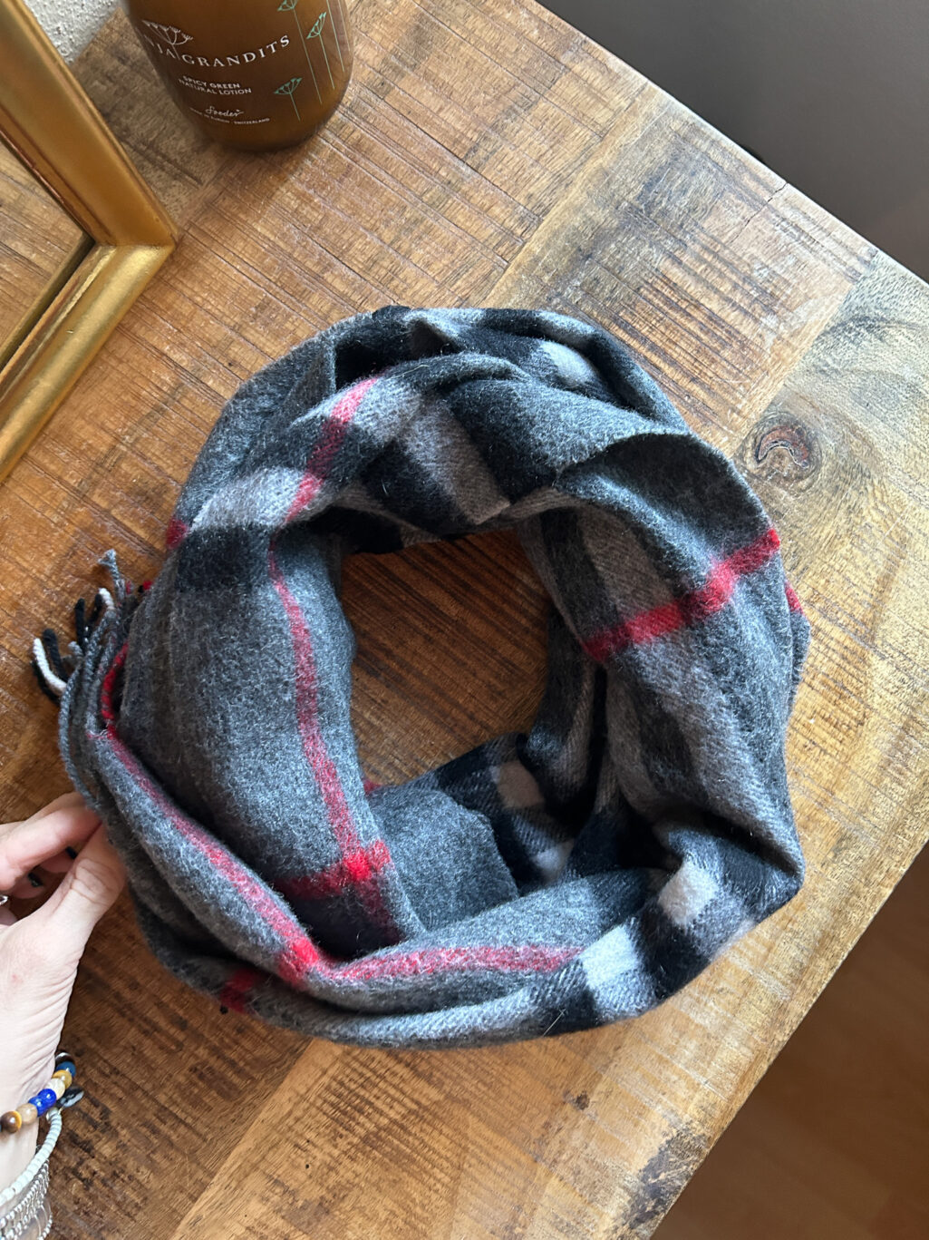 Burberry 100% Cashmere Schal